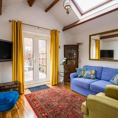 Exclusive Home In Acton By Underthedoormat London Exterior photo
