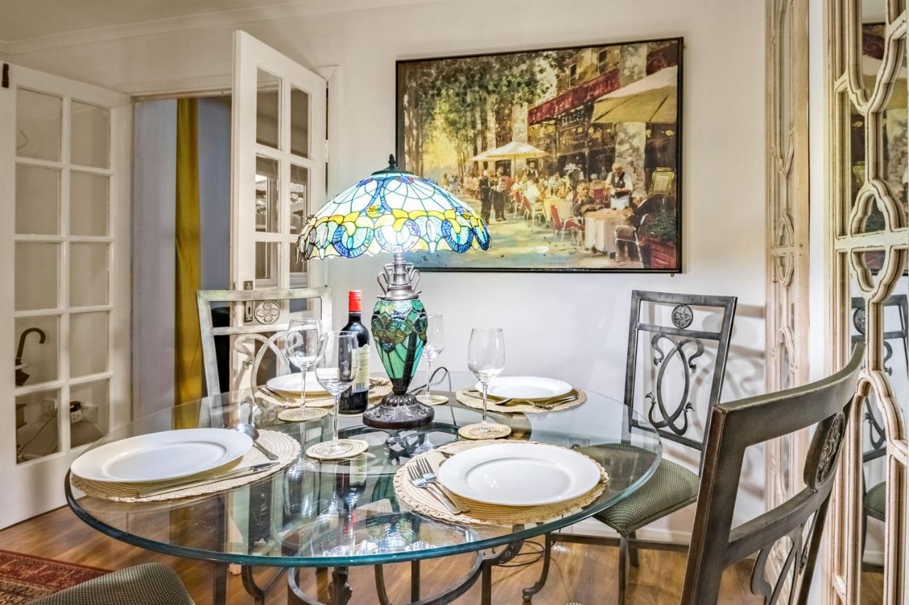 Апартаменты Exclusive In Acton By Underthedoormat *